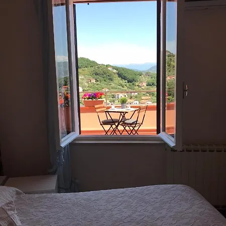 Semesterbostad La Casa Nei Carobi Arcola