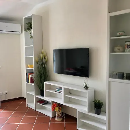 Semesterbostad La Casa Nei Carobi *