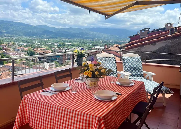 La Casa Nei Carobi *